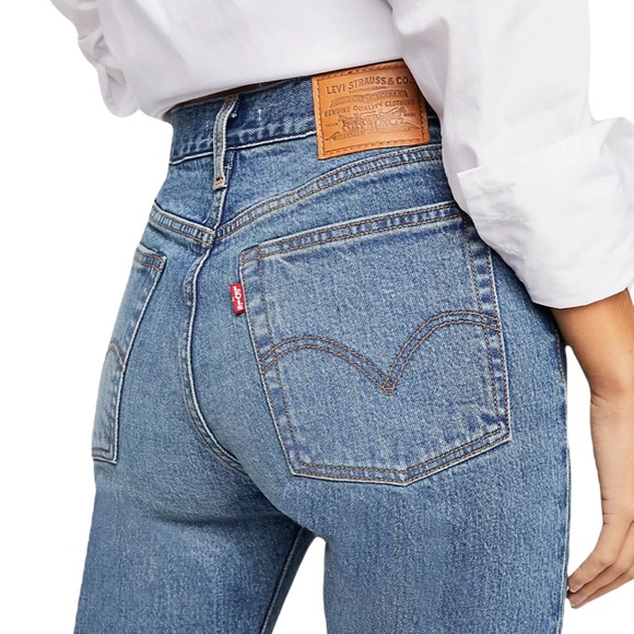 Levi’s Wedgie Icon Distressed Jeans Size 31 - Picture 9 of 13